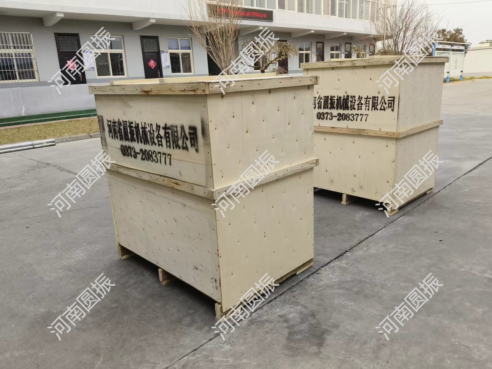 广东省2台真空上料机准备发货