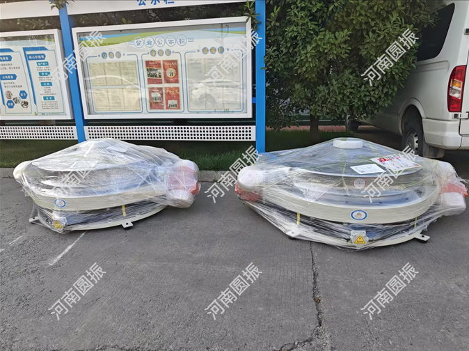 3台磷酸铁锂专用直排筛顺利发货，助力锂电材料高效筛分